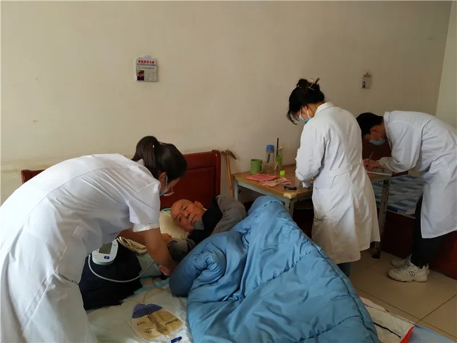 养老院收费标准如何，最低每月收费是多少呢