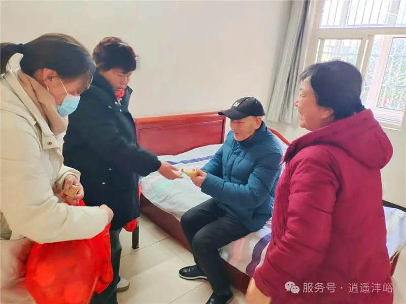 元旦联欢会集体合影